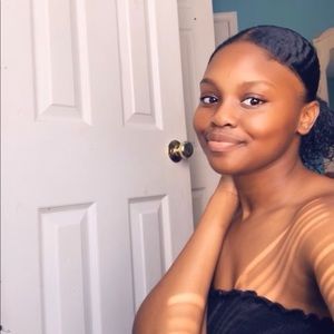 Meet your Posher, Fatmata